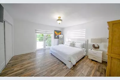 241 SW 129th Avenue, Miami, FL 33184 - Photo 17