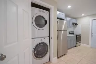 508 N 23rd St, Fort Pierce, FL 34950 - Photo 7