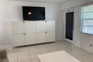 330 Mansfield H, Boca Raton, FL 33434 - Photo 3