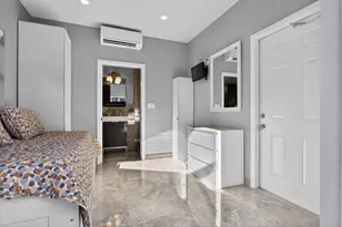 391 Sundial Cir, Pompano Beach, FL 33068 - Photo 23