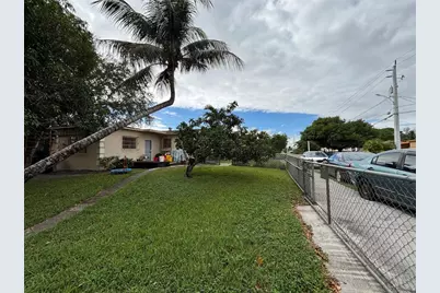 17311 NW 24, Miami Gardens, FL  - Photo 9