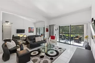 2289 SW 15th St, Deerfield Beach, FL 33442 - Photo 7