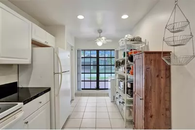 1527 SW 22nd Terrace, Deerfield Beach, FL 33442 - Photo 9