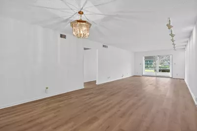 3101 Portofino Point #A1, Pompano Beach, FL 33066 - Photo 7