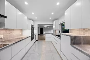 2614 NE 15th St, Fort Lauderdale, FL 33304 - Photo 27