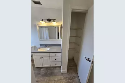 2050 Oleander Boulevard #10-105, Fort Pierce, FL 34950 - Photo 15