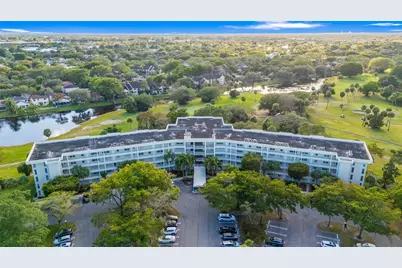 821 Cypress Boulevard #304, Pompano Beach, FL 33069 - Photo 3