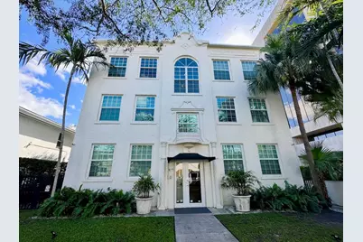 130 Antiquera Avenue, Coral Gables, FL 33134 - Photo 1