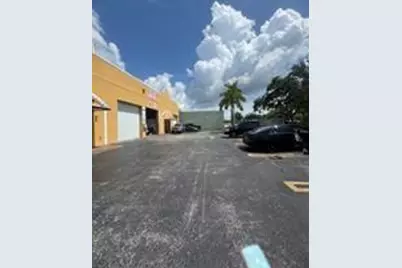 238 NW 9th Avenue #4, Homestead, FL 33030 - Photo 3