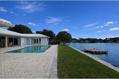 7130 SW 9th Street, Plantation, FL 33317 - Photo 5