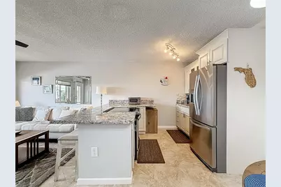 800 SW 11th Avenue #12, Hallandale Beach, FL 33009 - Photo 7