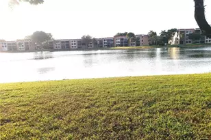 6010 Coral Lake Dr, Margate, FL 33063 - Photo 21