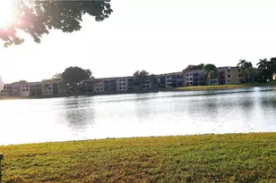 6010 Coral Lake Dr, Margate, FL 33063 - Photo 19