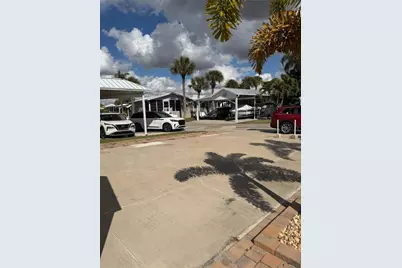 6614 SE 53rd Lane, Okeechobee, FL 34974 - Photo 5