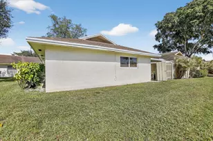 3673 W Forge Rd, Davie, FL 33328 - Photo 29
