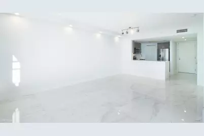 701 Brickell Key Boulevard #2501, Miami, FL 33131 - Photo 5