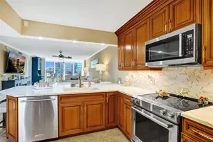 3180 NE 48th Ct, Lighthouse Point, FL 33064 - Photo 15