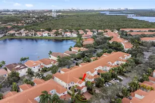 1554 Yellowheart Way, Hollywood, FL 33019 - Photo 3