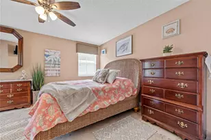 1554 Yellowheart Way, Hollywood, FL 33019 - Photo 27