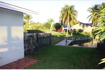 2122 Palmetto Road, West Palm Beach, FL 33406 - Photo 25