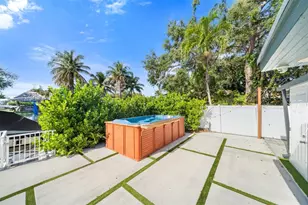 2419 Marathon Ln, Fort Lauderdale, FL 33312 - Photo 21