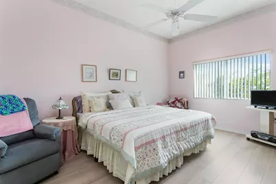 9551 Weldon Circle #404, Fort Lauderdale, FL 33321 - Photo 17