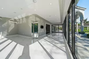 10270 SW 58th St, Miami, FL 33173 - Photo 23