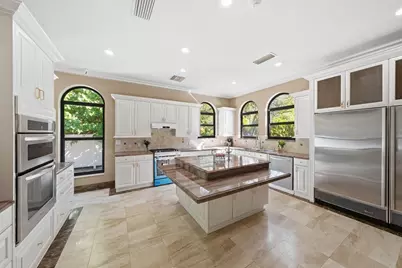 10270 SW 58th Street, Miami, FL 33173 - Photo 13