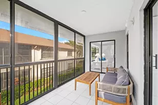 3258 Jog Park Dr, Greenacres, FL 33467 - Photo 9