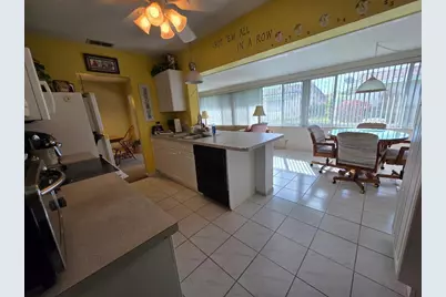 4391 NW 12th Avenue, Deerfield Beach, FL 33064 - Photo 7