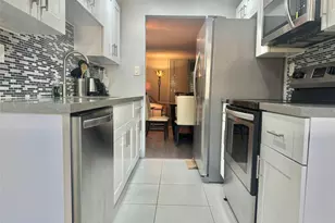 3341 NW 47th Terrace, Fort Lauderdale, FL 33319 - Photo 11