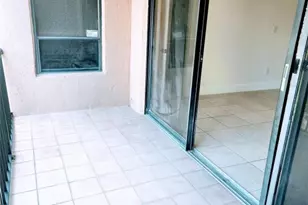 793 NE 206th St, Miami, FL 33179 - Photo 7