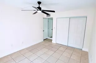 793 NE 206th St, Miami, FL 33179 - Photo 19