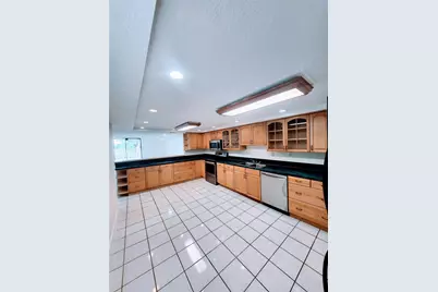 793 NE 206th Street, Miami, FL 33179 - Photo 7