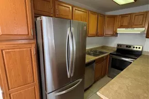 301 SE 21st Ave, Boynton Beach, FL 33435 - Photo 3