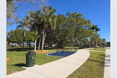 2177 Montpeliar, Weston, FL 33326 - Photo 81