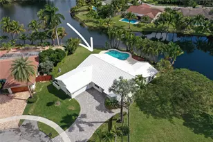 9800 NW 10th Ct, Plantation, FL 33322 - Photo 5