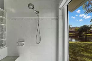 9800 NW 10th Ct, Plantation, FL 33322 - Photo 65