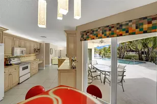 9800 NW 10th Ct, Plantation, FL 33322 - Photo 37