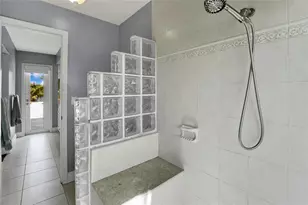 9800 NW 10th Ct, Plantation, FL 33322 - Photo 45