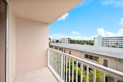 3161 S Ocean Drive #409, Hallandale Beach, FL 33009 - Photo 5