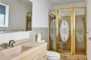 2241 NE 61st Ct, Fort Lauderdale, FL 33308 - Photo 9