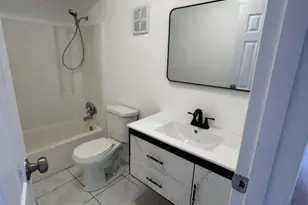 3046 W Missionwood Ln, Miramar, FL 33025 - Photo 11