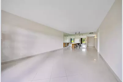 2850 N Palm Aire Drive #104, Pompano Beach, FL 33069 - Photo 9