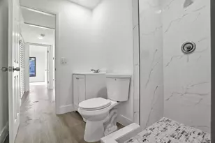 20731 NW 41st Avenue Rd, Miami Gardens, FL 33055 - Photo 17