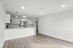 20731 NW 41st Avenue Rd, Miami Gardens, FL 33055 - Photo 3