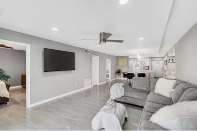 777 Jeffery Street #302, Boca Raton, FL 33487 - Photo 15