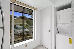 715 Gardens Dr, Pompano Beach, FL 33069 - Photo 17