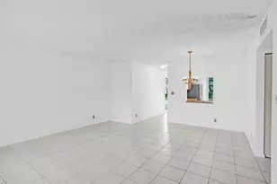 715 Gardens Dr, Pompano Beach, FL 33069 - Photo 3