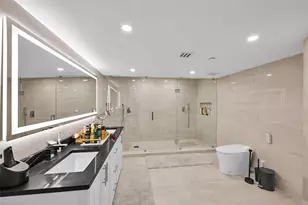 19667 Turnberry Way, Miami, FL 33180 - Photo 21